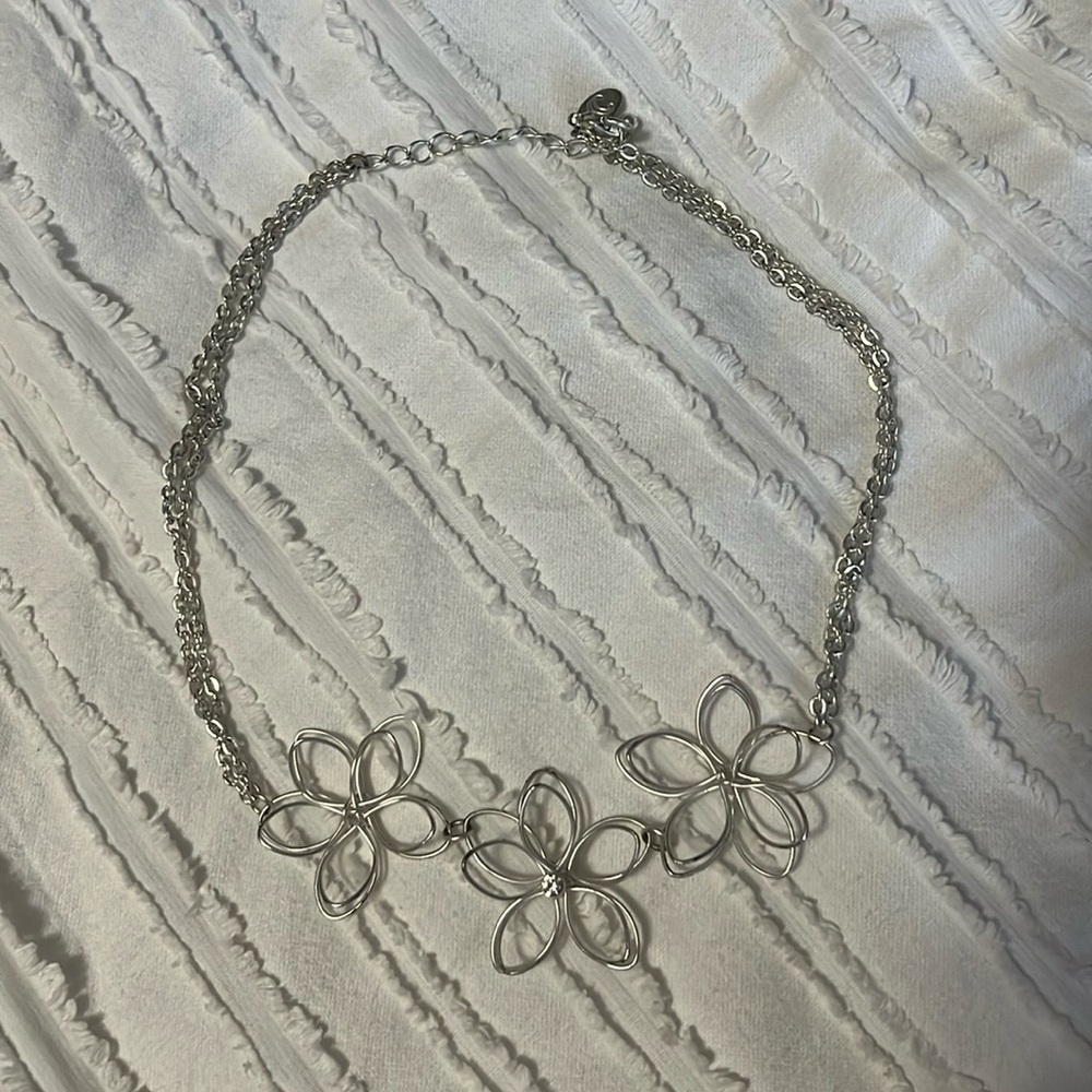 Silver Floral Necklace